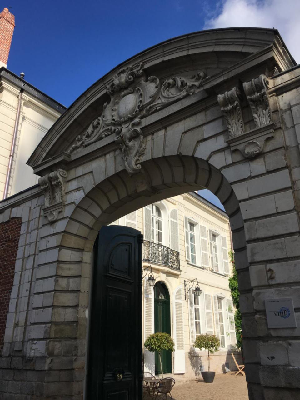 Entre Cour Et Jardin Bed & Breakfast Arras Exterior foto